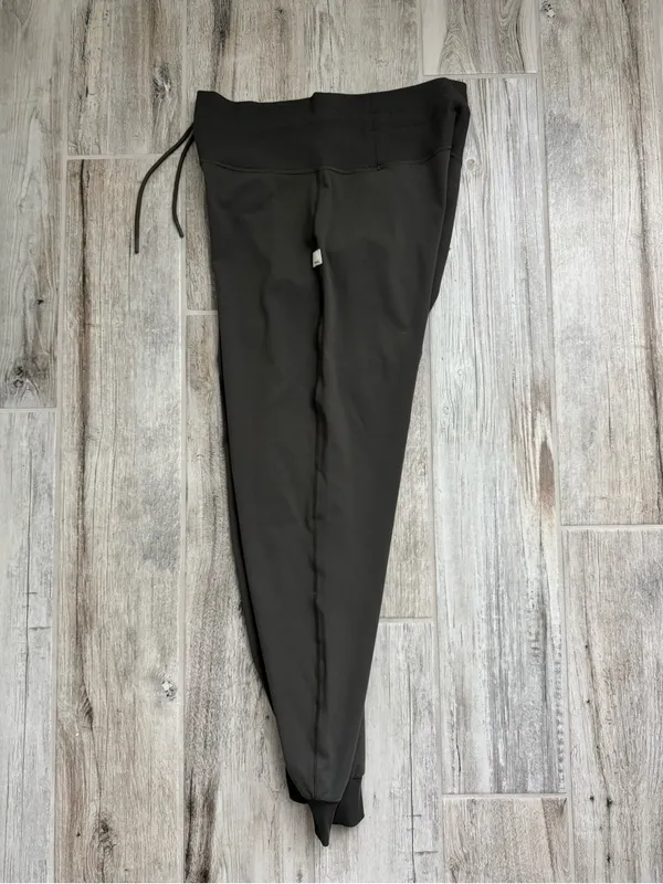 Vuori Daily Jogger Medium In Oregano - Image 7