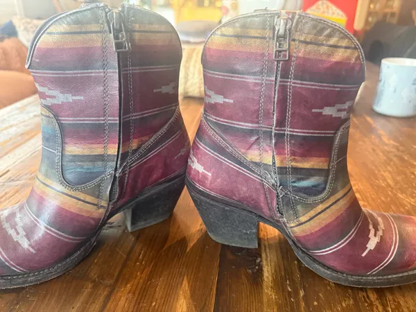 Ariat Boots Women’s - Image 5