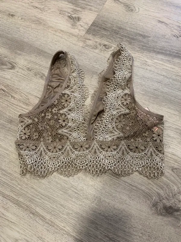 Victoria's Secret VS Bralette - Image 3