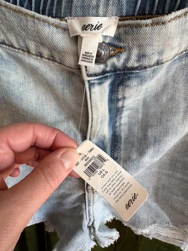 Aerie Denim Shorts Elastic Waistband - Image 2