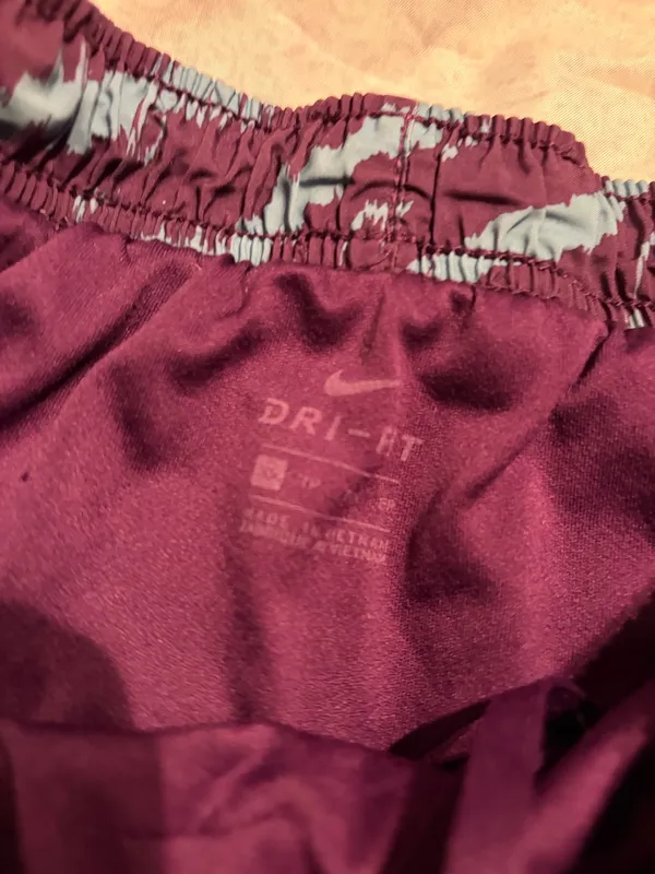 Nike print blue and purple dri fit shorts - Image 4