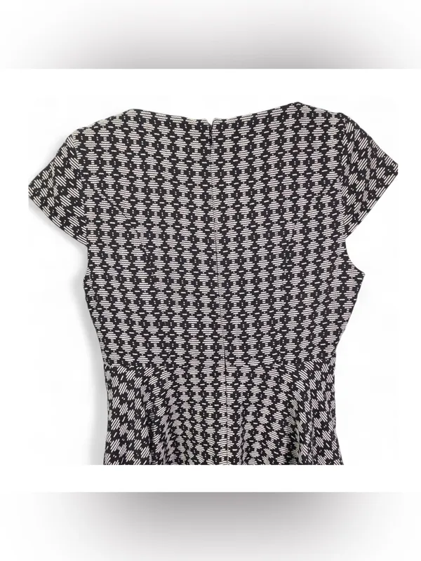 Anthropologie Maeve Women’s Jacquard Geometric Fit and Flare Short Size 6 - Image 13
