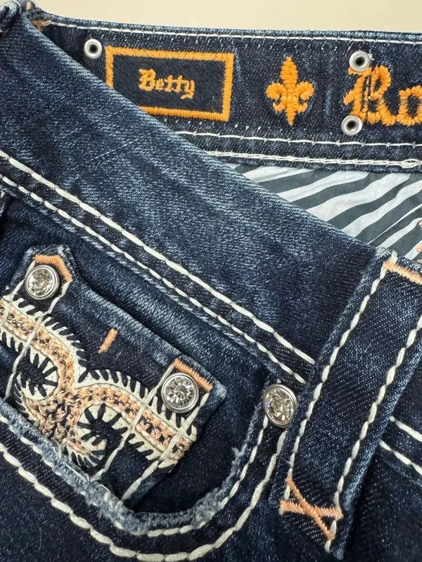 Rock Revival Betty Boot Cut Jeans Women’s 26 - Image 3