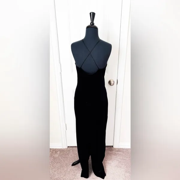 Vintage 90s Roberta Velvet Dress Black Maxi Flowers Vines Size Large - Image 2