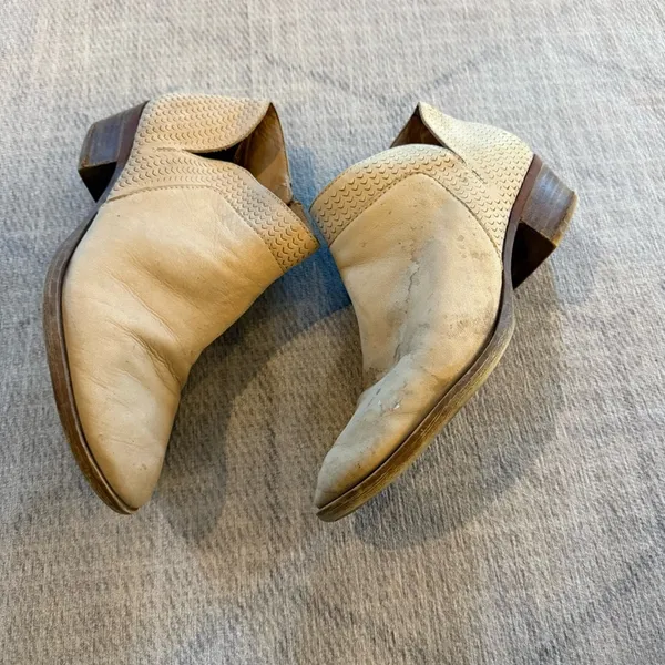Lucky Brand Cream Western Ankle Booties Low Heel Women’s Size 10 - Image 3