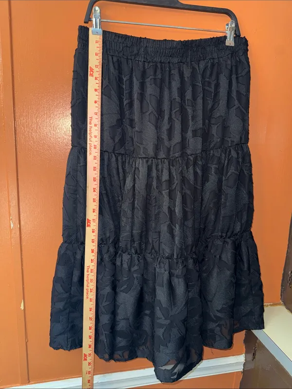 Michael Kors Black Tiered Midi Skirt with Jacquard Pattern - Image 5