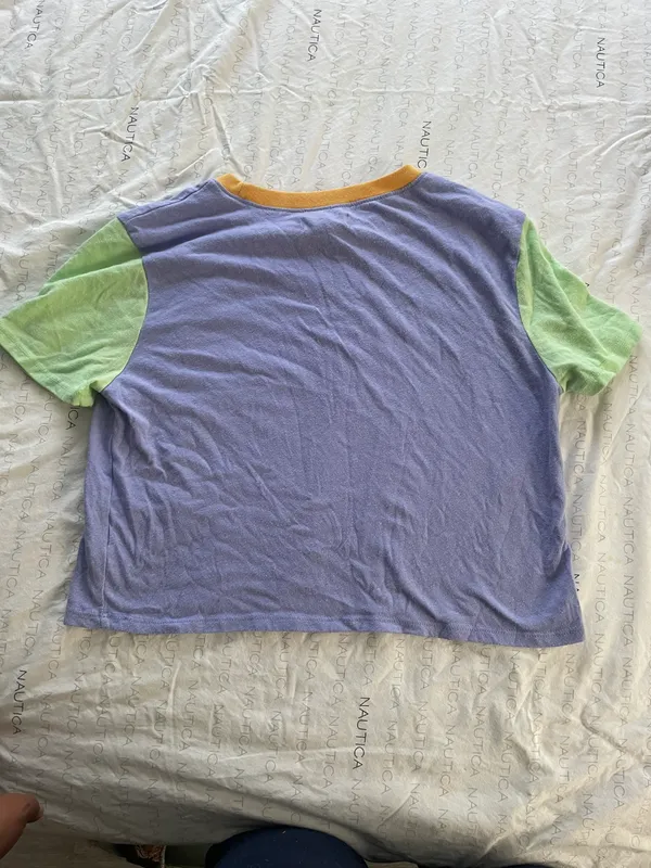 Women Size Medium Multi Color Crop Tee - Image 2
