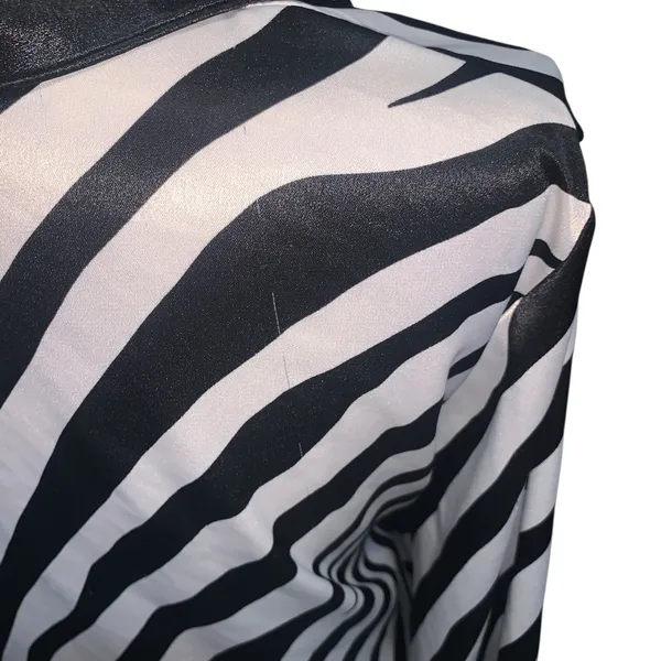Vintage Victoria’s Secret Gold Label Black & White Zebra Print Satin Long Robe - Image 5
