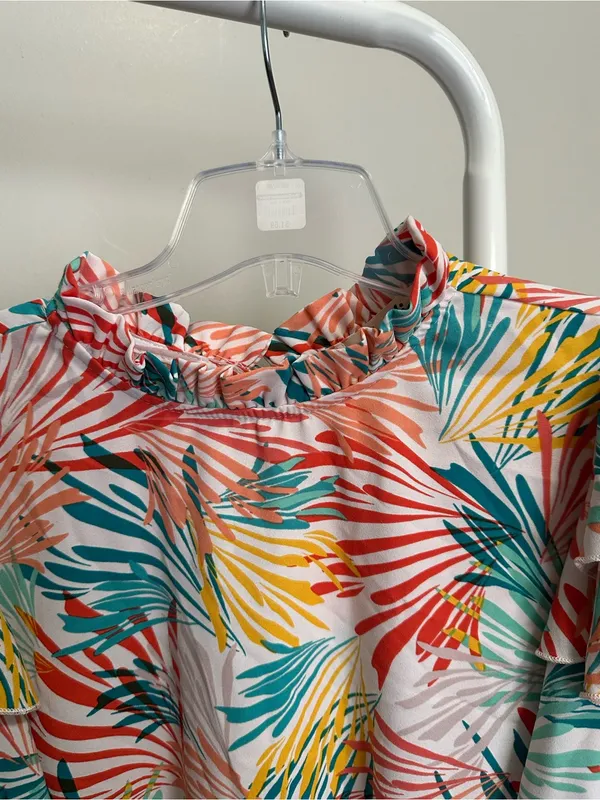 multicolor abstract ruffled shortsleeve mock neck blouse size large Multiple - Image 3