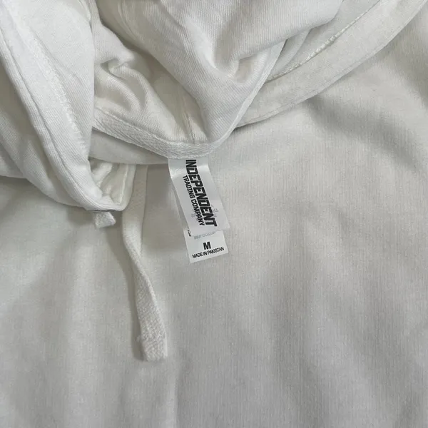 Megan Maroney Merch Am I Okay Graphic Print Hoodie Womens M White Sweatshirt - Image 4