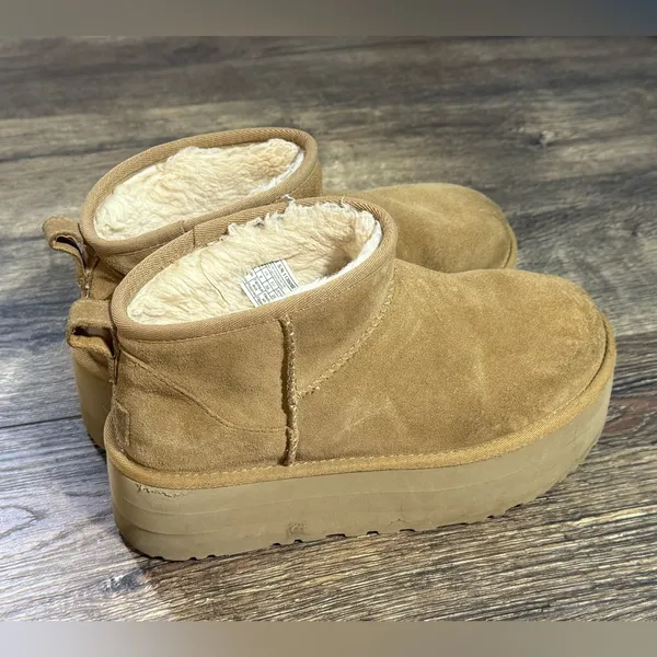 UGG Platform Mini Boots - Image 3