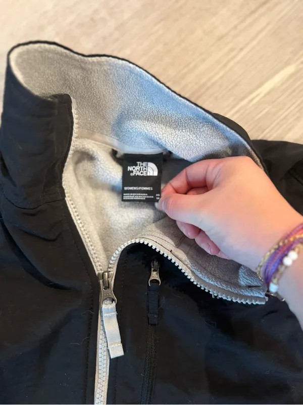 The North Face Women's Jacket Full Zip Fleece Polartec Gray & Black - Image 3