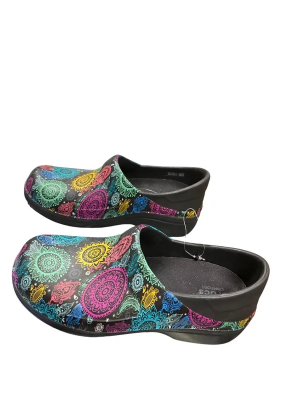 Crocs Work Dual Comfort wms paisley multicolored slip on clogs sz 6W SKU 10-124 - Image 3