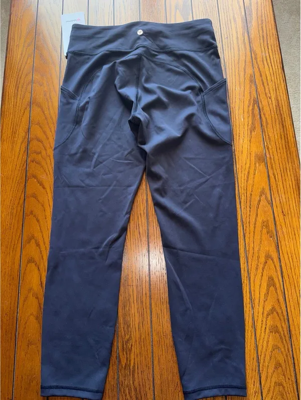 Lululemon Invigorate With Pockets High Rise 25” Black Size 10 NWT - Image 3