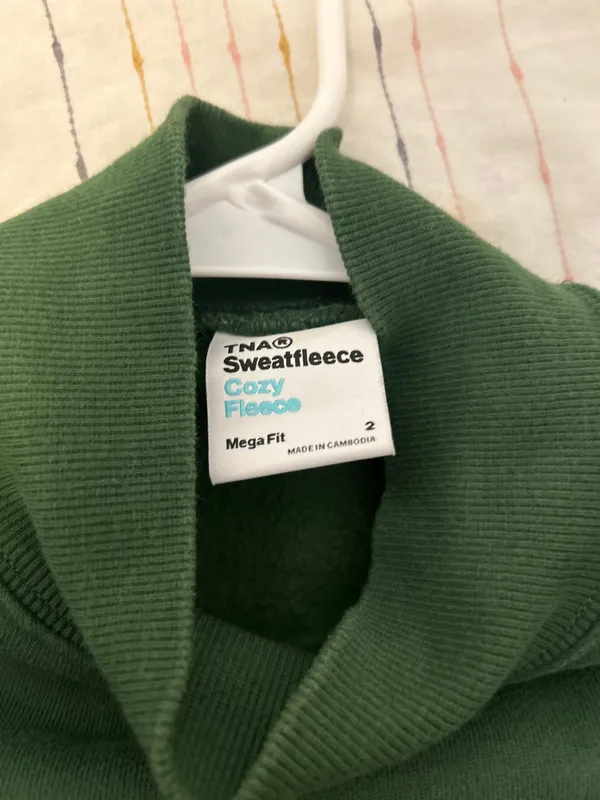 Green Aritzia Turtleneck sweatshirt - Image 2