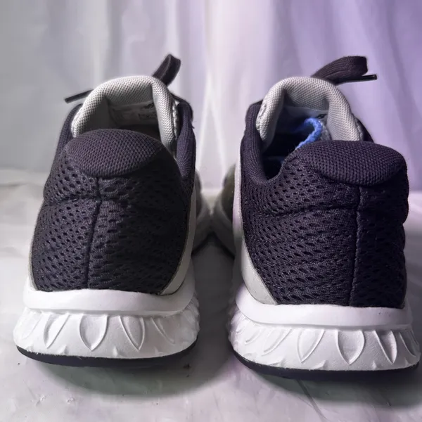 New Balance Gray and Black Athletic Sneakers - Image 6