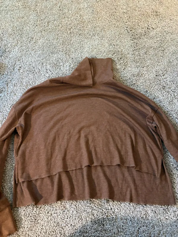 American Eagle Brown Turtleneck Sweater - Image 2
