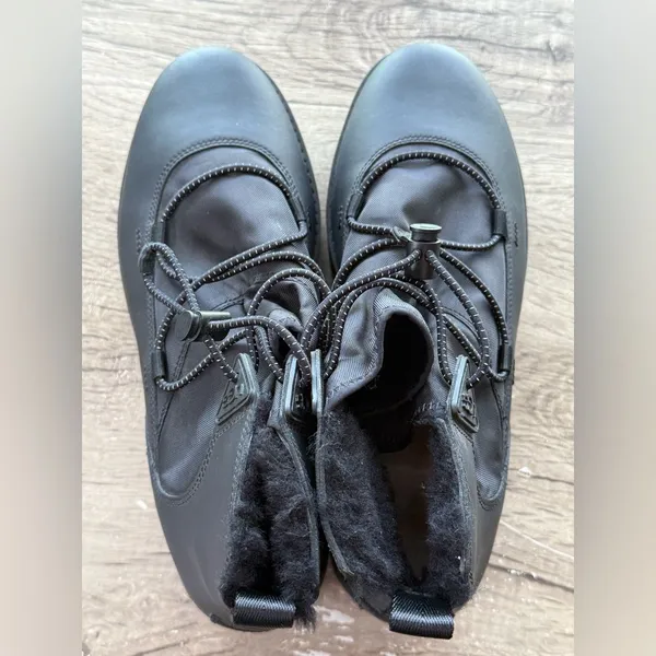 Ugg Classic Rising Toggle‎ black size 10 new - Image 2