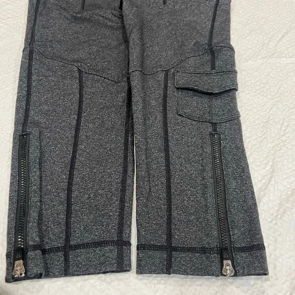 Lululemon Scenic Route 7/8 Tight leggings in gray size 8 women - Image 8