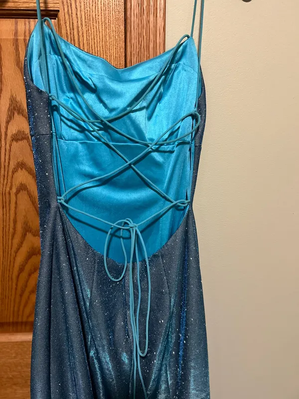 Sherri Hill formal gown - Image 7