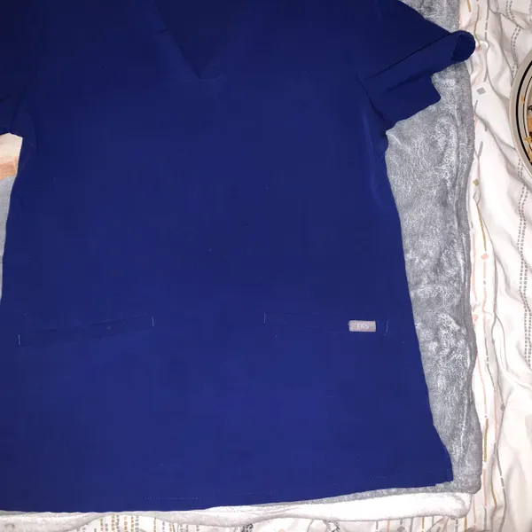 FIGS Scrub Top - Image 2
