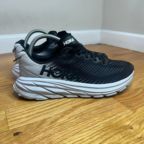 Hoka One One Rincon 3 Black/White 1119396 BWHT Size 8.5W B/7M No box - Image 6