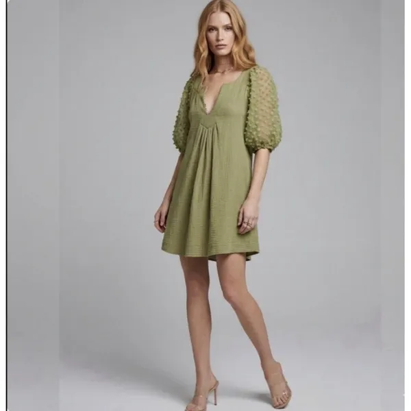 NEW Umgee Olive Green Swiss Dot Mini Dress Puff Sleeve MEDIUM Boho - Image 2
