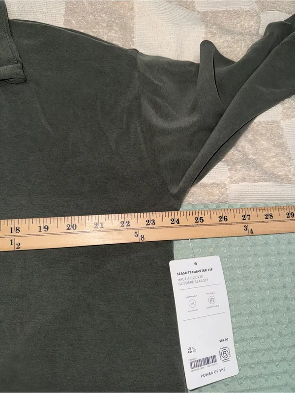 NWT Athleta Seasoft Quarter Zip size XL - Image 3