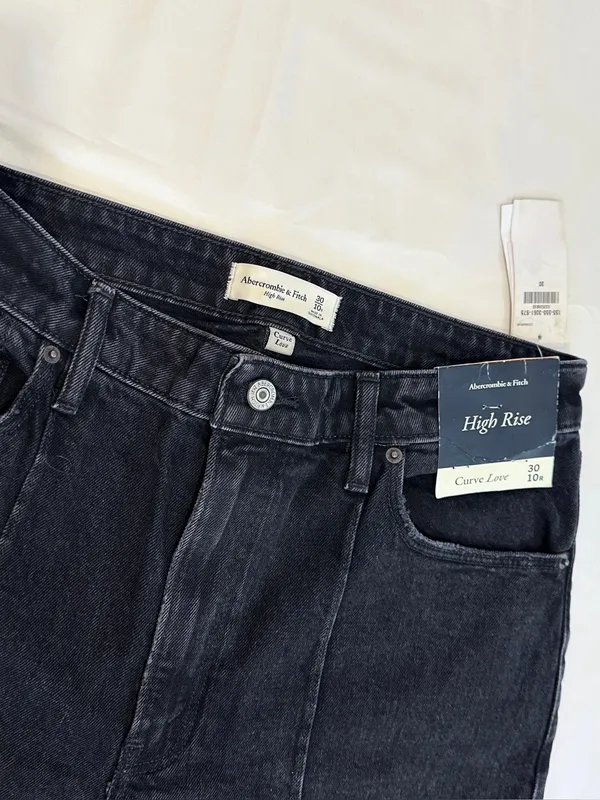 NWT Abercrombie & Fitch Curve Love HR Vintage Flare Jeans – Black Pintuck 30/10R - Image 9