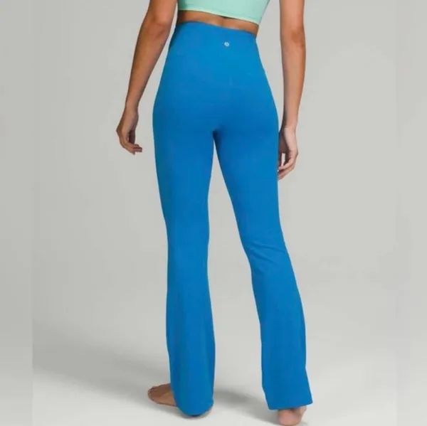 Lululemon Leggings Flare - Image 2