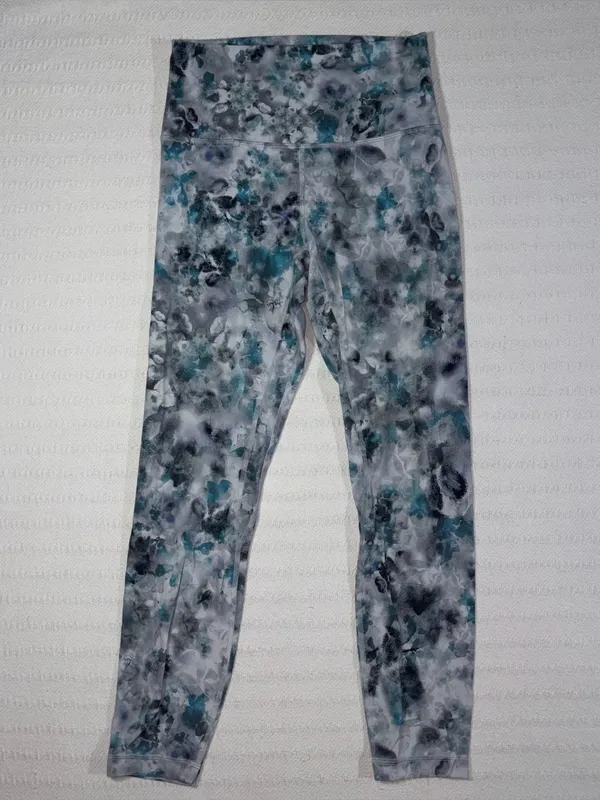 Lululemon Womens Align High Rise Legging 25” Size 6 Athleisure Workout Yoga Gym - Image 3