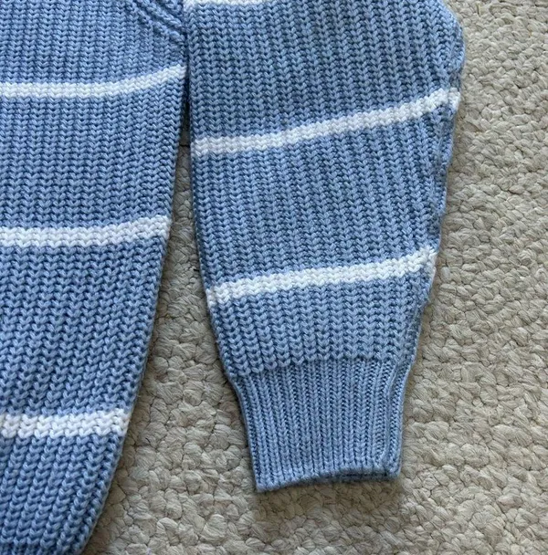 Vintage American Weekend Light Blue With White Stripes Knit Sweater Women Small - Image 4