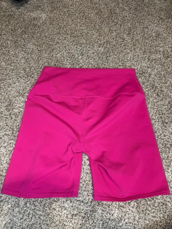 Pink Alo Yoga Biker Shorts - Image 5