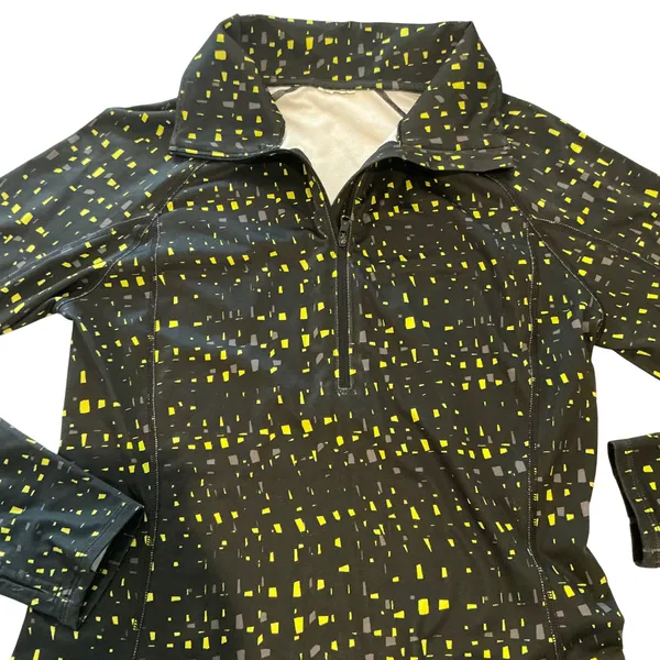 Under Armour ColdGear Womens 1/4 Zip Pullover Black Yellow Geometric Print M - Image 4