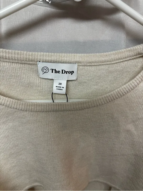 Women’s Cream Ribbed Cutout Crewneck Sweater - Image 4