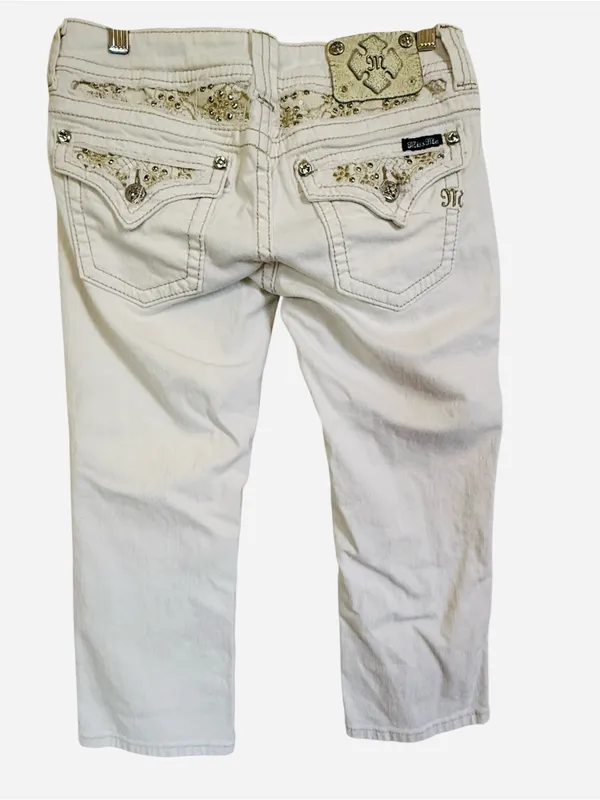 Miss Me Jeans White Cuffed Capri Cropped Jeans Embellished Pockets Women’s Sz 28 - Image 3