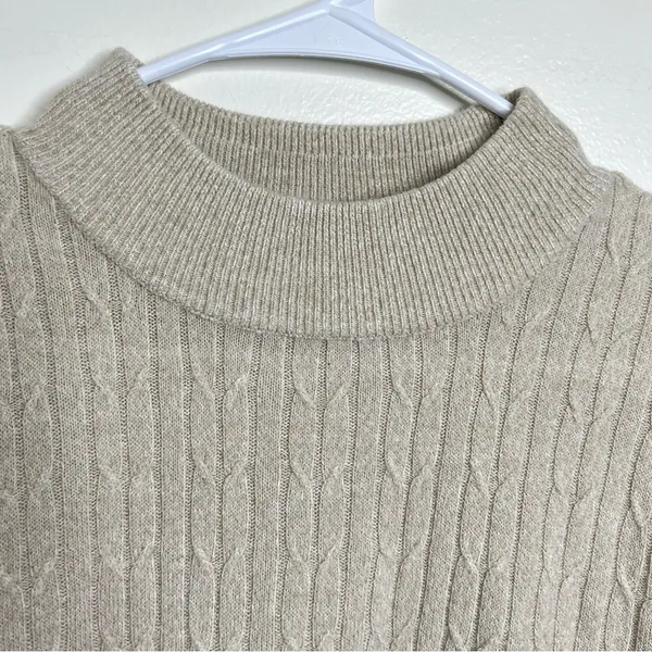 Vintage Mock Neck Sweater Women’s XL Soft Neutral Color Cable knit - Image 2