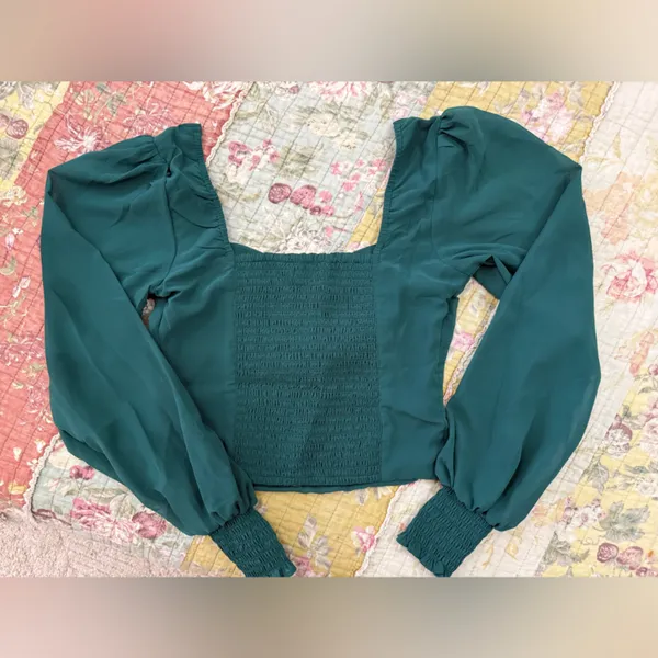 Abercrombie & Fitch Teal Smocked crop Top - Image 3