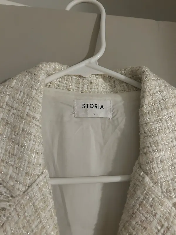 Storia Ivory Tweed Sleeveless Coat Dress - Image 3
