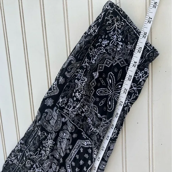 Loom & Thread Jumpsuit Large Paisley Patchwork Black White Boho Halter‎ Neck - Image 5