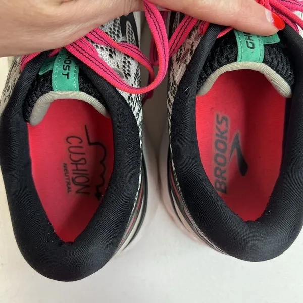 Brooks Ghost 11 Womens‎ 10 Sneakers White Black Pink Running 1202771B192 Shoes - Image 8