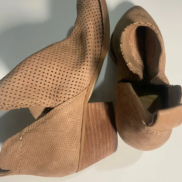 Dolce‎ Vita Ankle Booties Taupe brown size 5.5 - Image 10