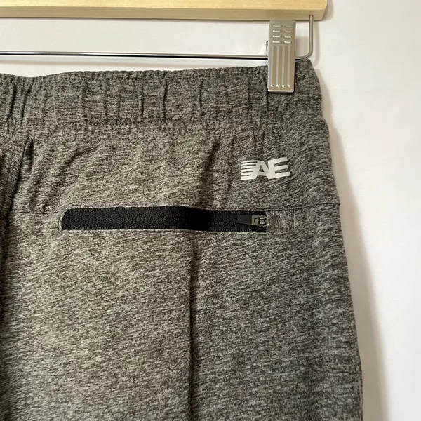 American Eagle NY USA 77 gray jogger sweatpants elastic waist women's‎ size S - Image 5