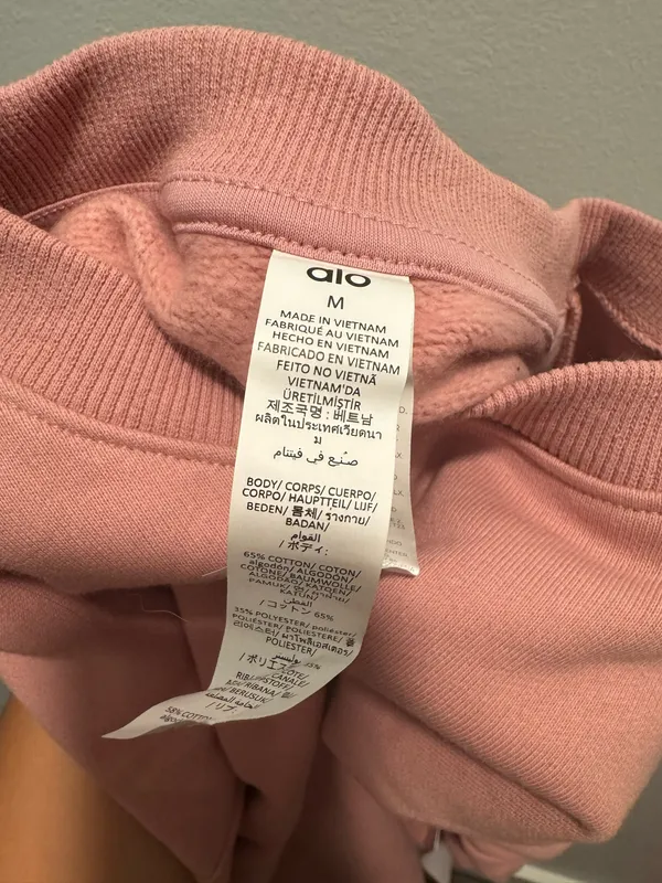 Alo vintage pink sweatshirt size M NWT - Image 4