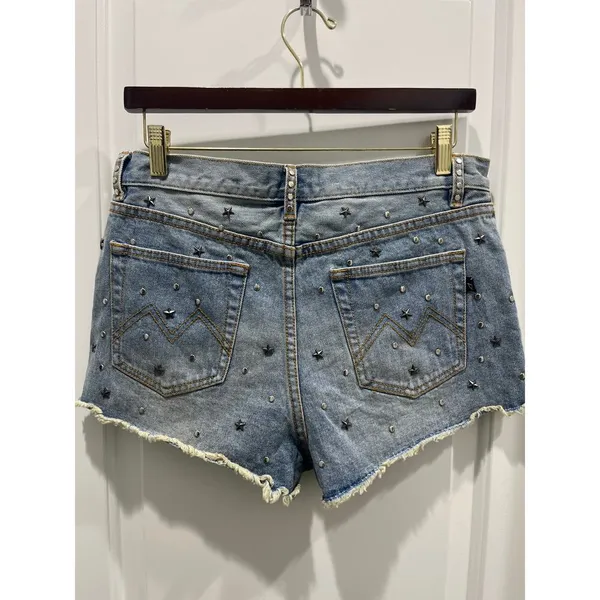 NWOT MINKPINK Studded Button Fly Denim Cut Off Shorts M - Image 4
