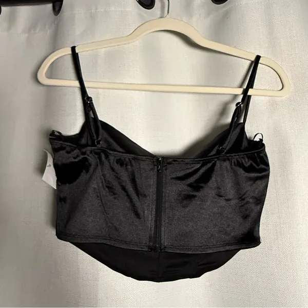 Lovesome Black Satin Spaghetti Strap Bustier Cowl Crop Top Size Large - Image 3