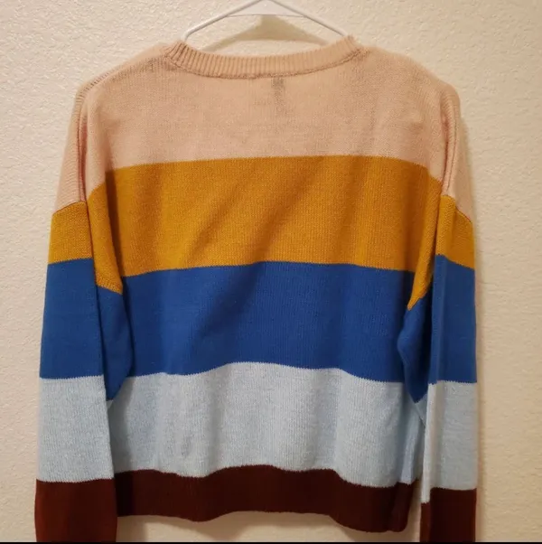 H&M Colorblock Sweater - Image 2
