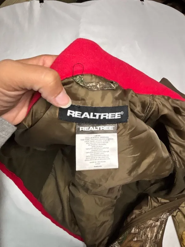 Women's Realtree Xtra Camouflage Full Zip Softshell Hunting Jacket Large - Image 6