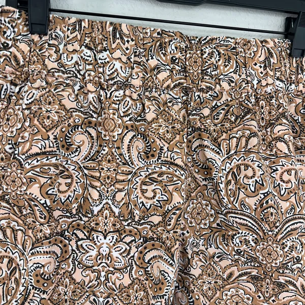 J. Crew Pull On Cotton Poplin Shorts in Ornate Paisley Size Medium - Image 4