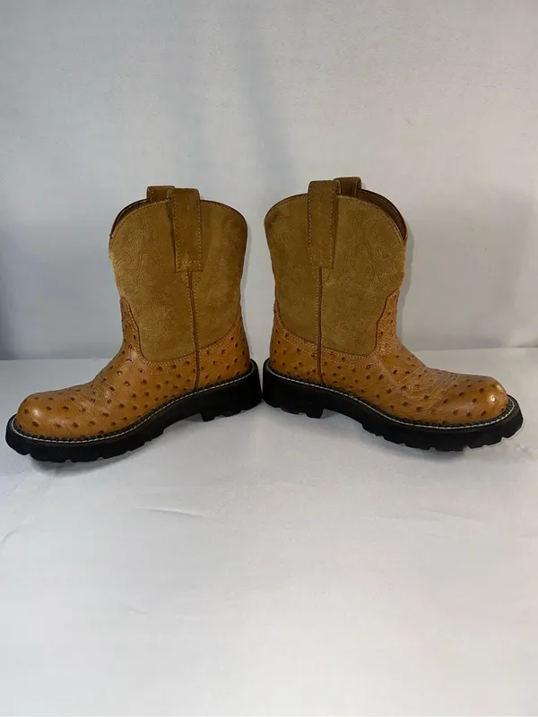 Women’s Ariat FatBaby 7 B Short Western Boots Ostrich Design Leather Classic - Image 2